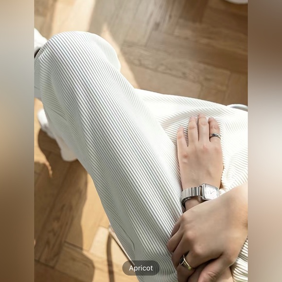 Straight leg high waist trouser - Picture 4 of 4